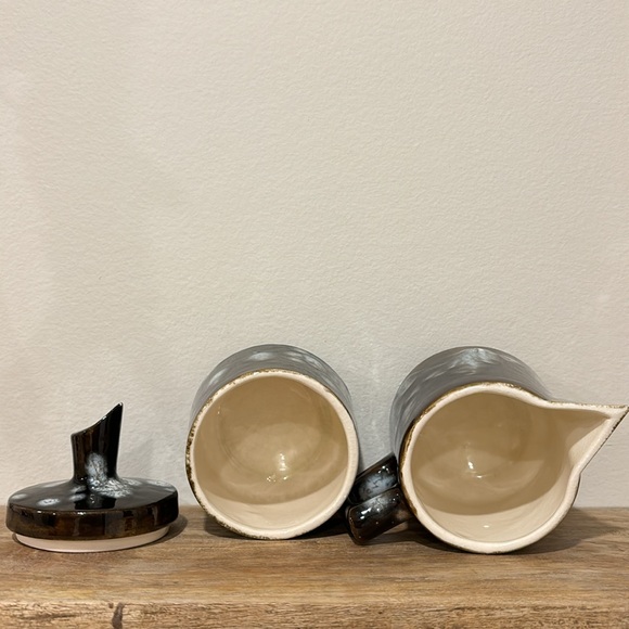 Vintage milk and sugar containers - Picture 4 of 6